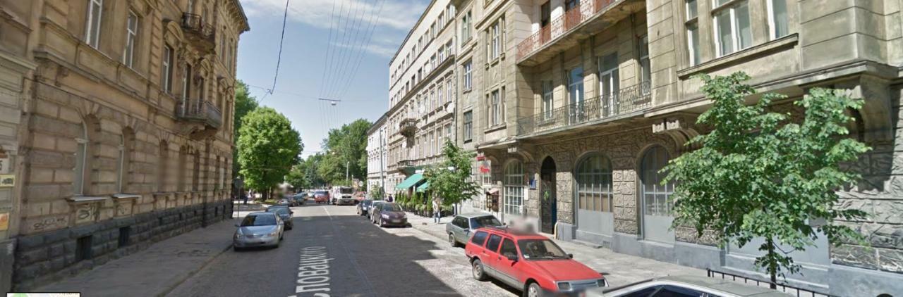 Near Park Franka Apartment Lviv Luaran gambar